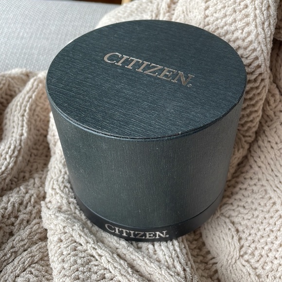 Stainless Steel Women’s Citizen Watch - Picture 4 of 5